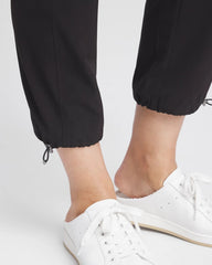 Chico's Zenergy® UPF Bungee Crop BLACK