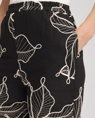 Chico's Petite Embroidered Wide-Leg Cropped Pants BLACK