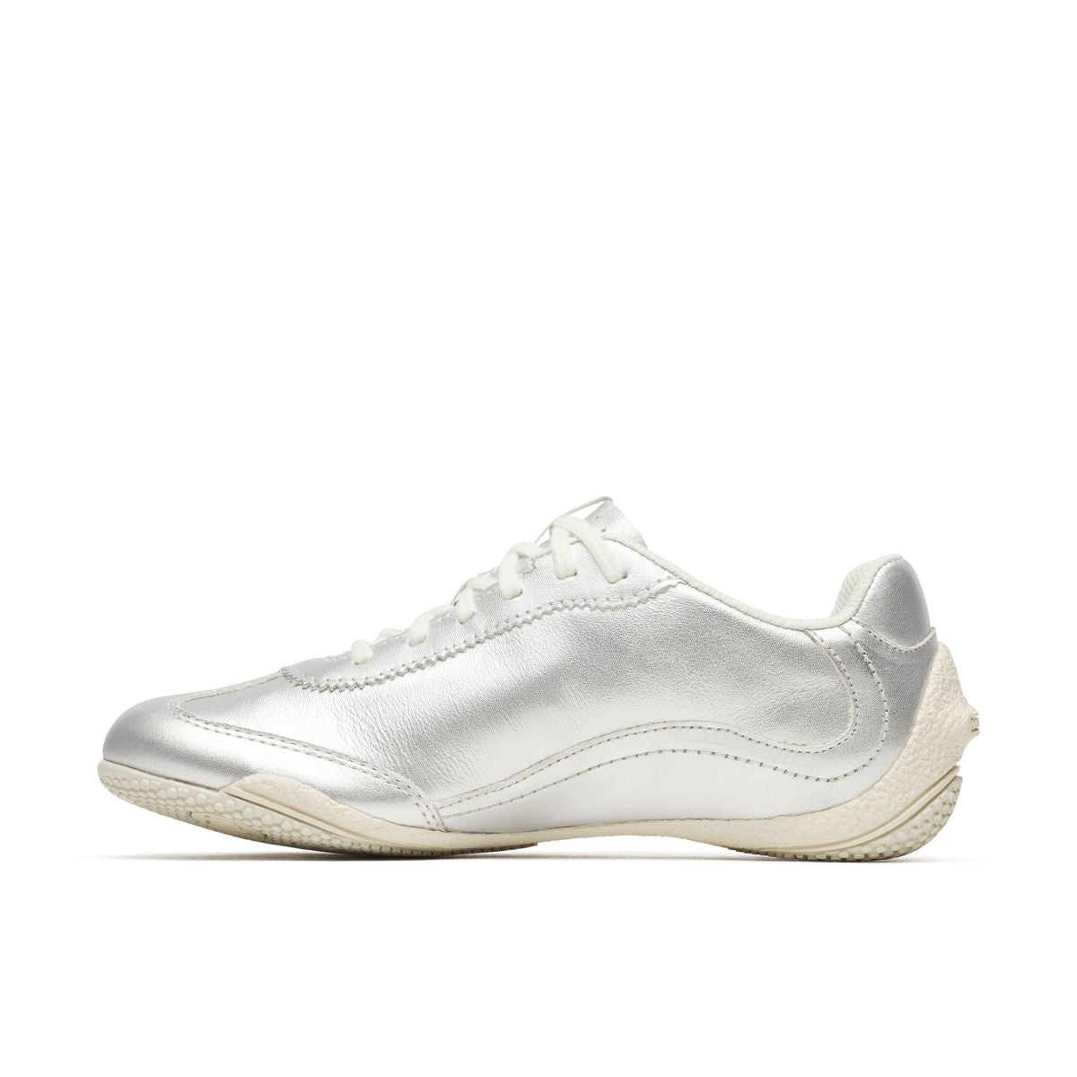 Womens Relay Fly Vent Metallic SE - Sneakers