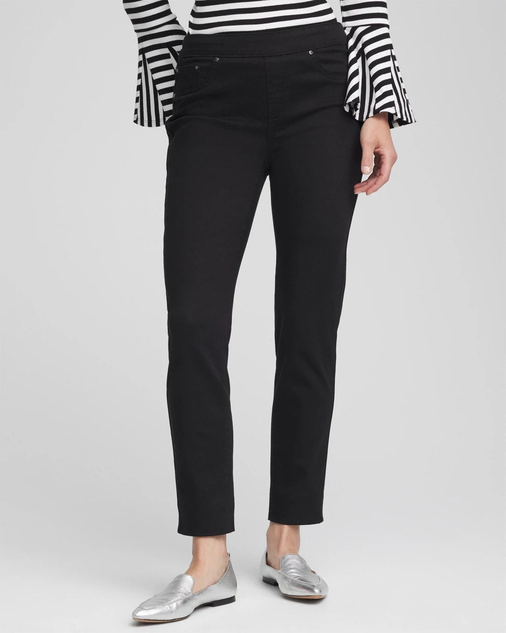 Chico's Modern Pull-On Ankle Jeggings BLACK