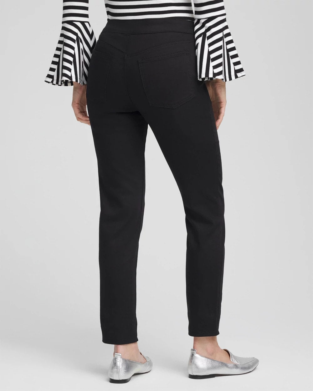 Chico's Modern Pull-On Ankle Jeggings BLACK