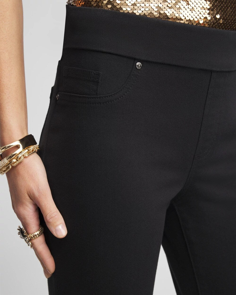 Chico's Pull On Flare Jeggings BLACK