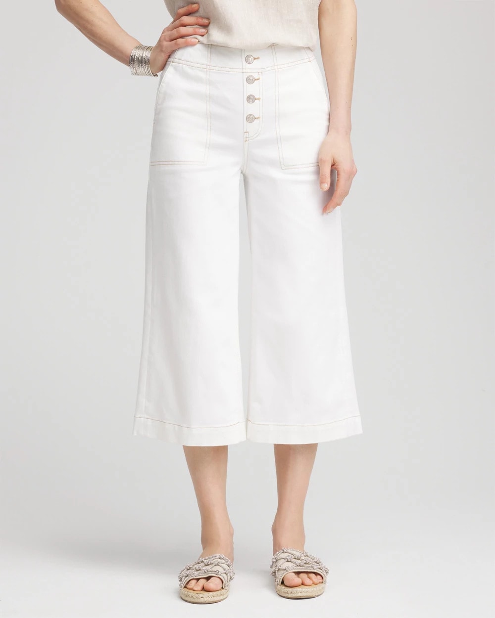 Chico's No Stain Pull-On Wide Capri Jeans ALABASTER