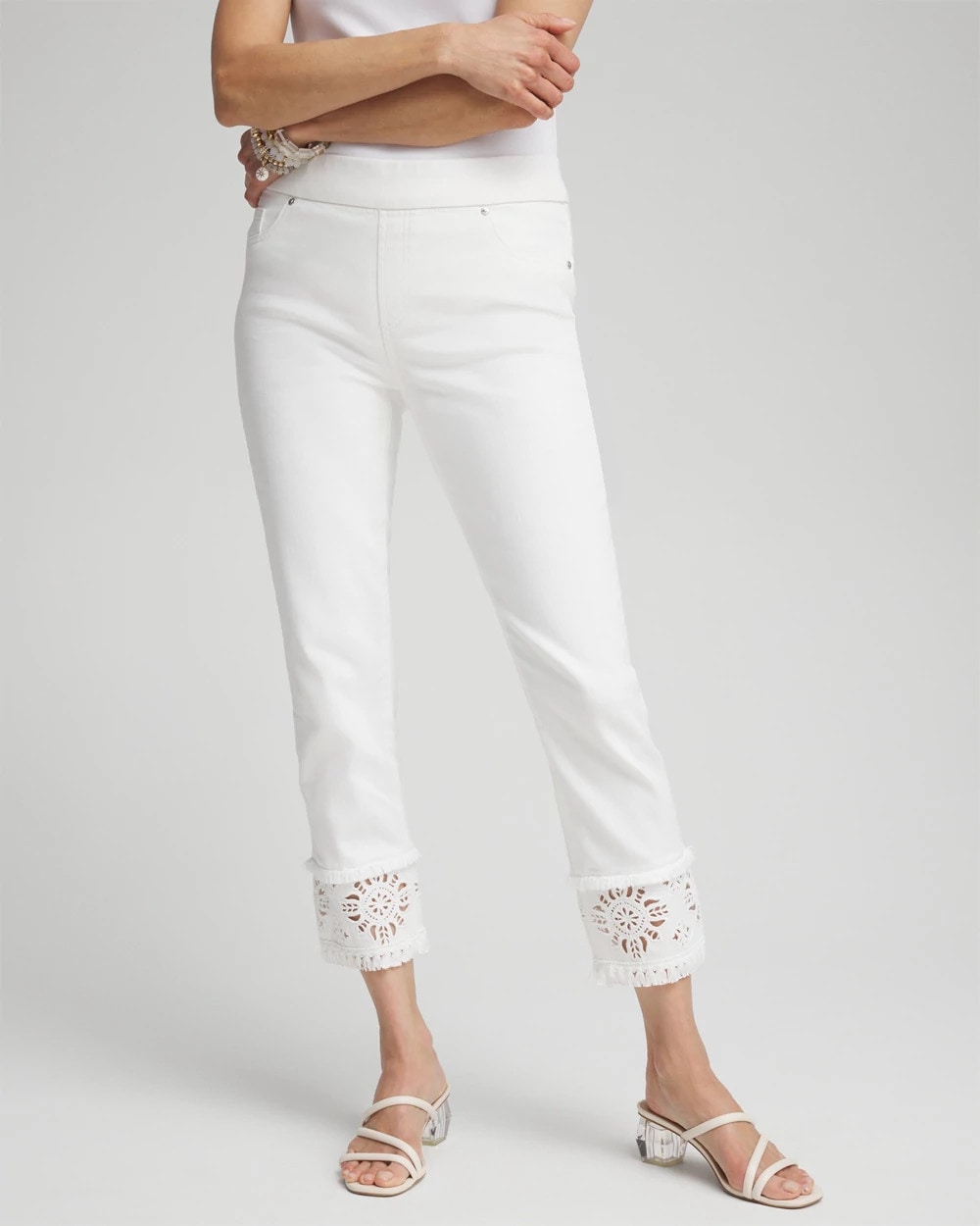 Chico's No Stain Embellished Pull-on Cropped Jeans ALABASTER