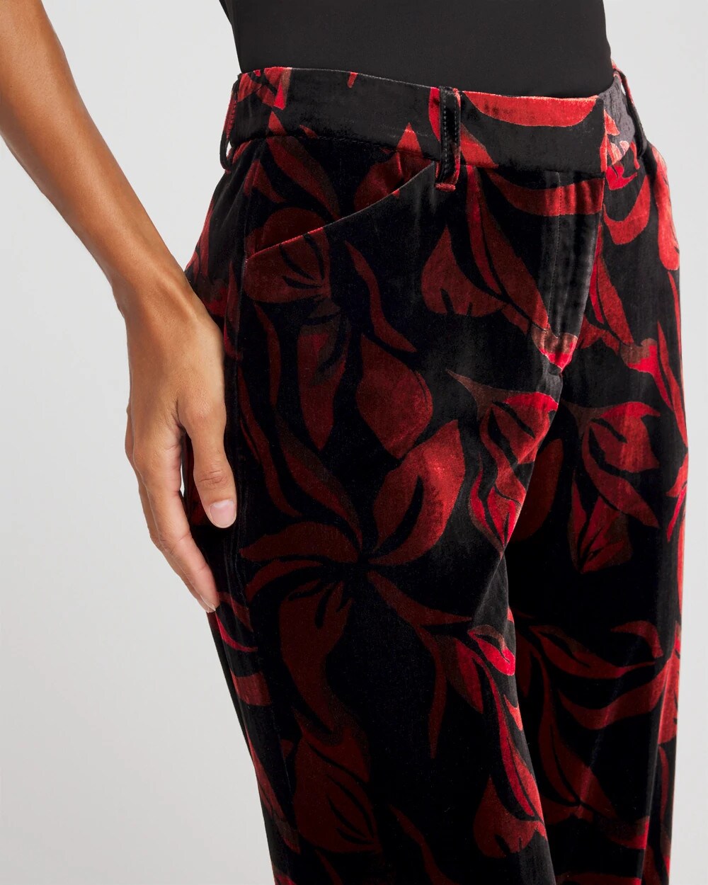 Chico's Velvet Rose Slim Ankle Pants BLACK