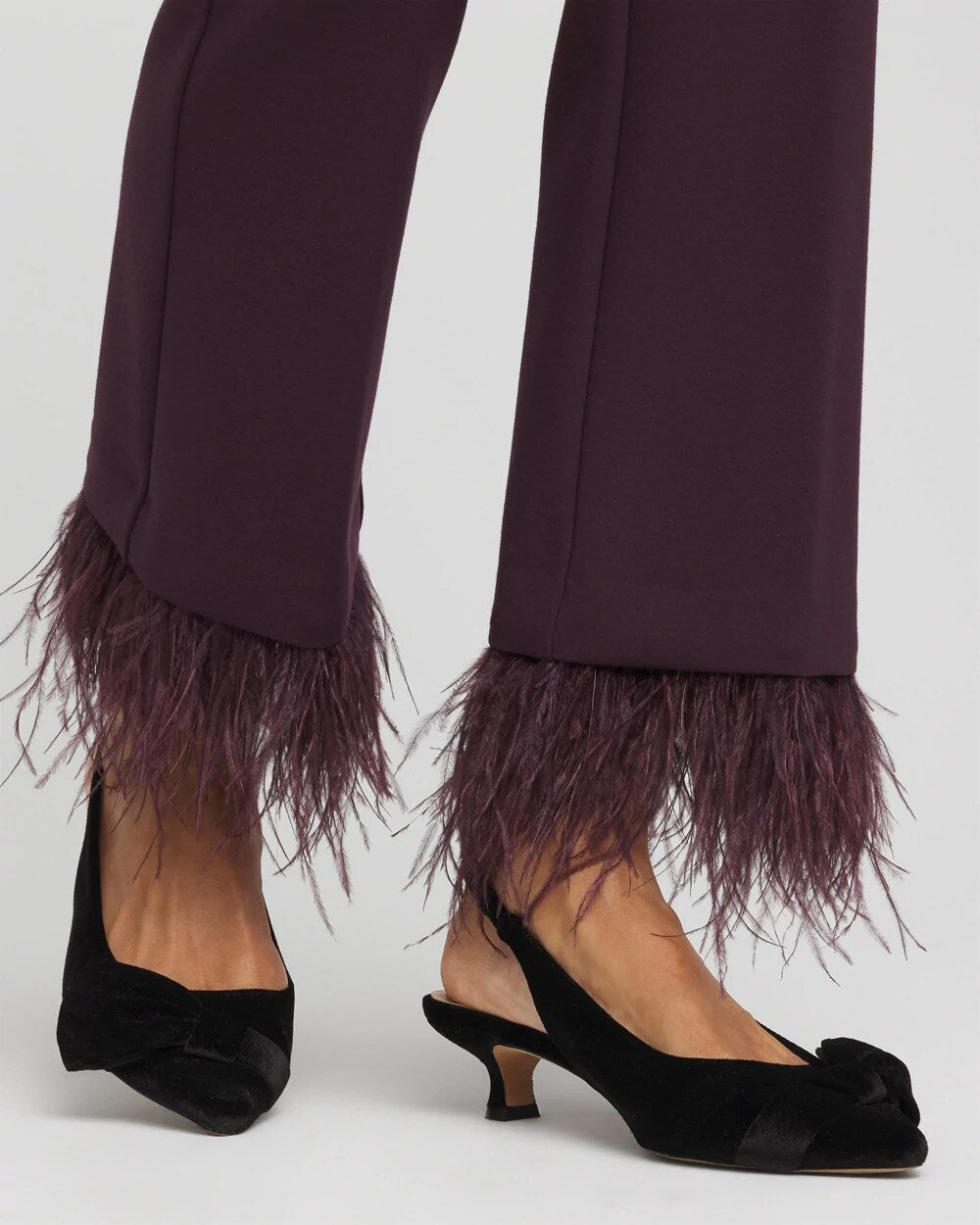Chico's Juliet Feathered Flared Cropped Pants NIGHT BLOOM