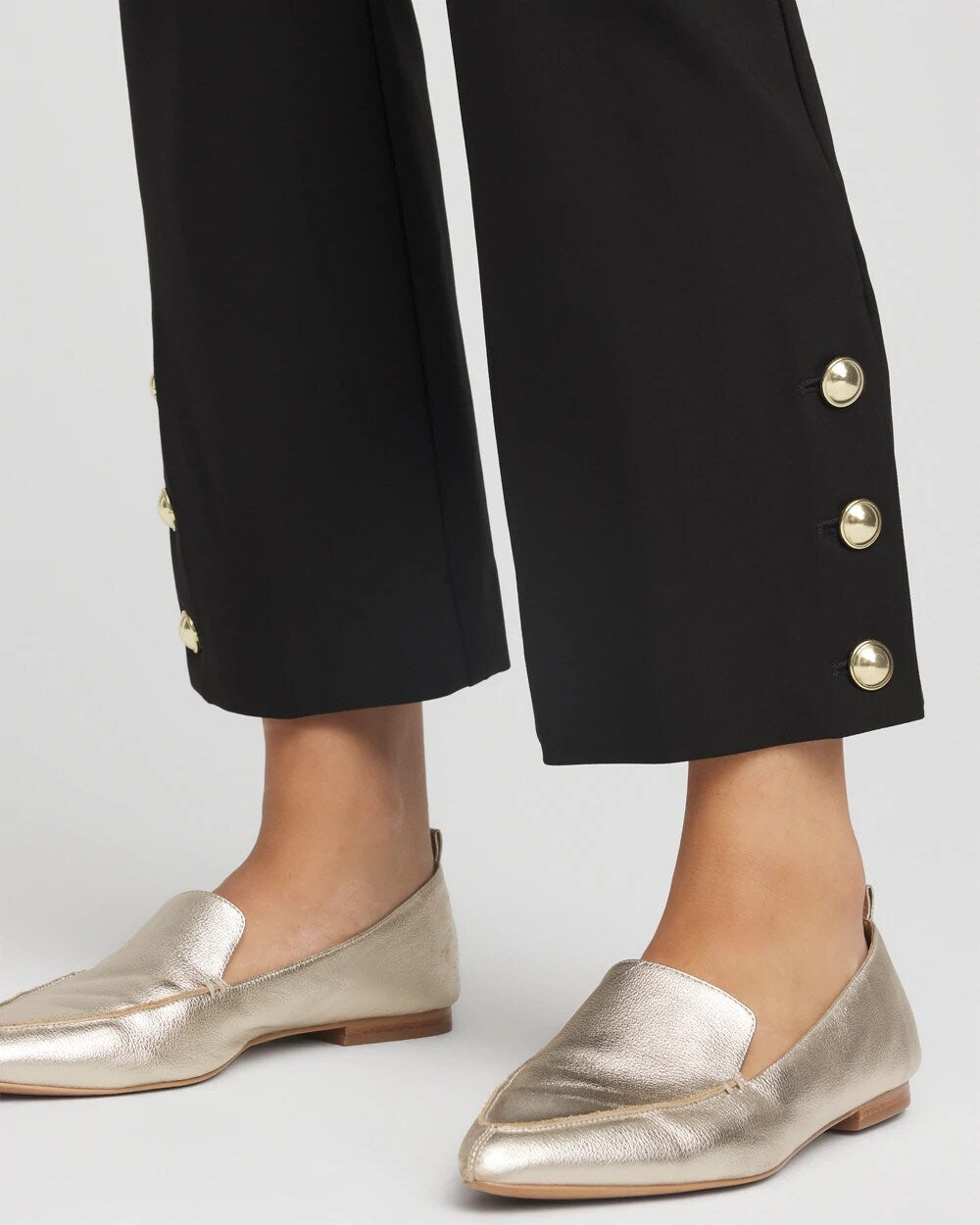 Chico's Bi-Stretch Flared Button-Hem Cropped Pants BLACK