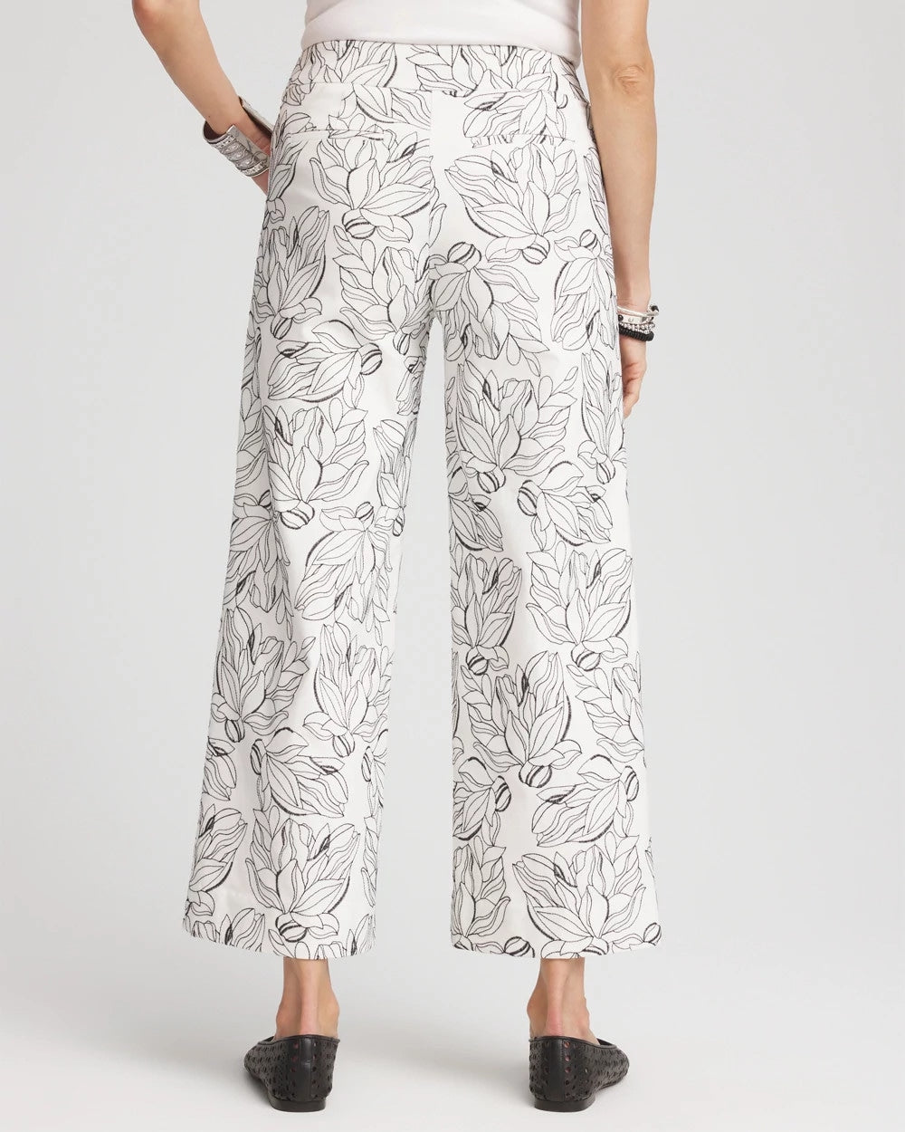 Chico's Brigitte™ Floral Embroidered Wide-Leg Cropped Pants ECRU