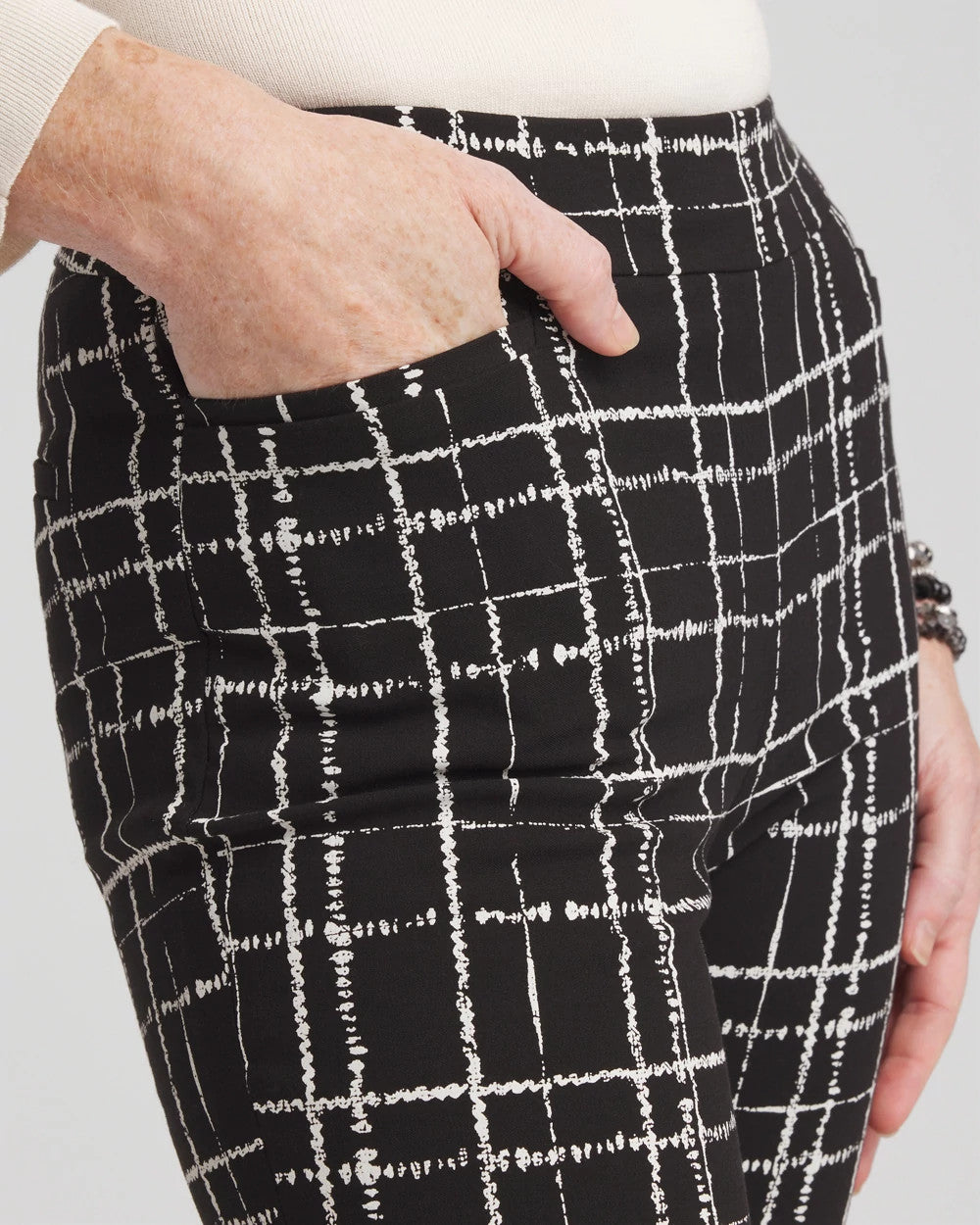 Chico's Brigitte Plaid Slim Ankle Pants BLACK