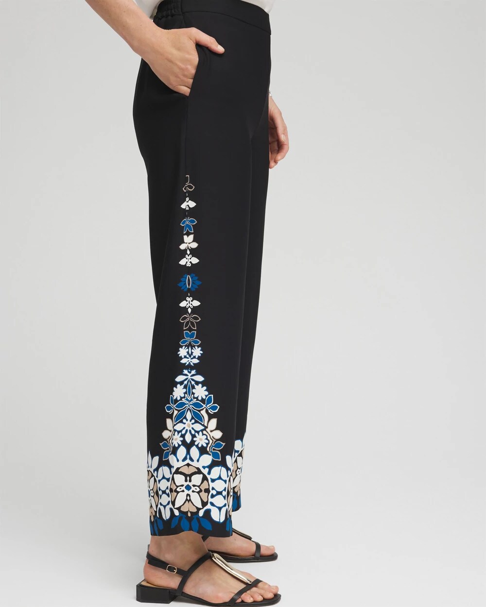 Chico's Placed Floral Print Soft Cropped Pants BLACK