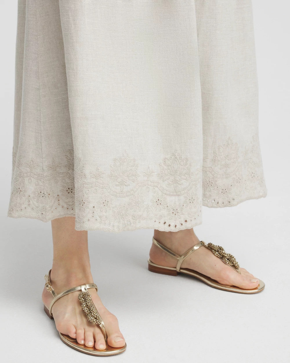 Chico's Linen Embroidered Scallop Hem Skirt OATMEAL