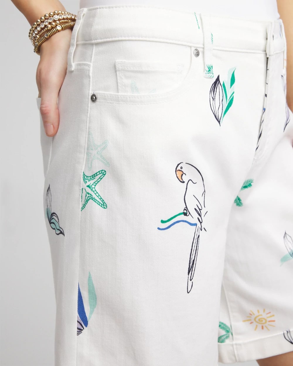 Chico's Girlfriend Cuffed Swing Denim Shorts ALABASTER