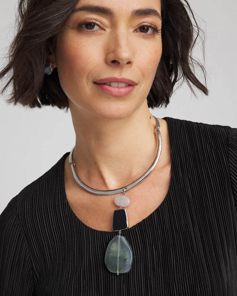 Chico's Linear Jade & Resin Pendant Collar BLUE
