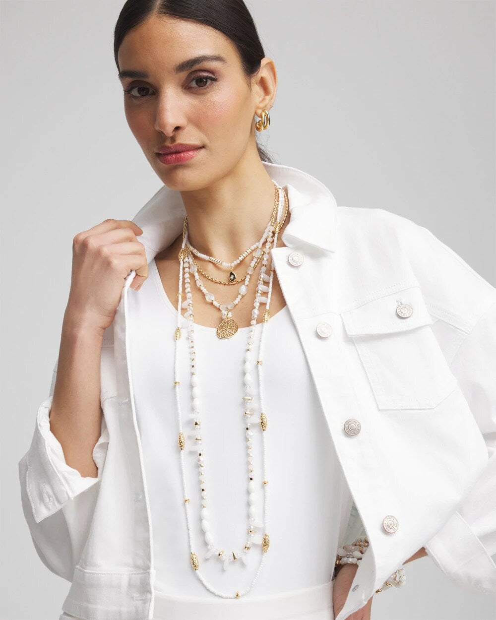 Chico's Convertible Beaded Pendant Necklace WHITE