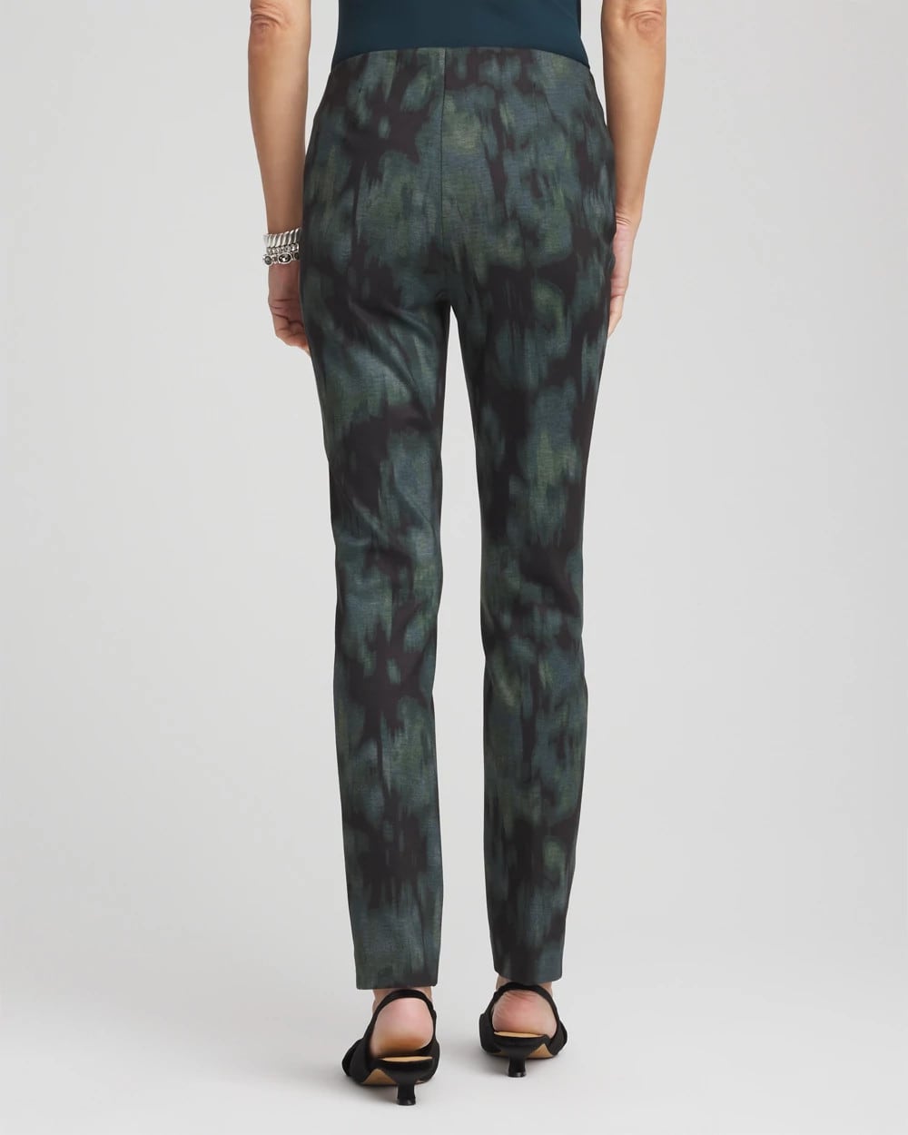 Chico's Brinkly Blur Juliet Slim Ankle Pants BLACK