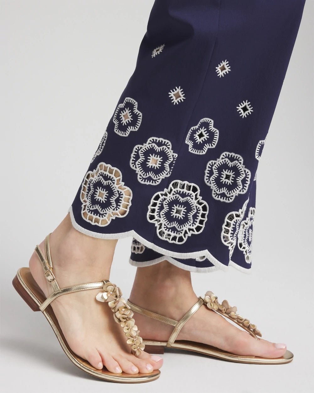 Chico's Petite Brigitte™ 180 Embroidered Wide-Leg Cropped Pants PASSPORT BLUE