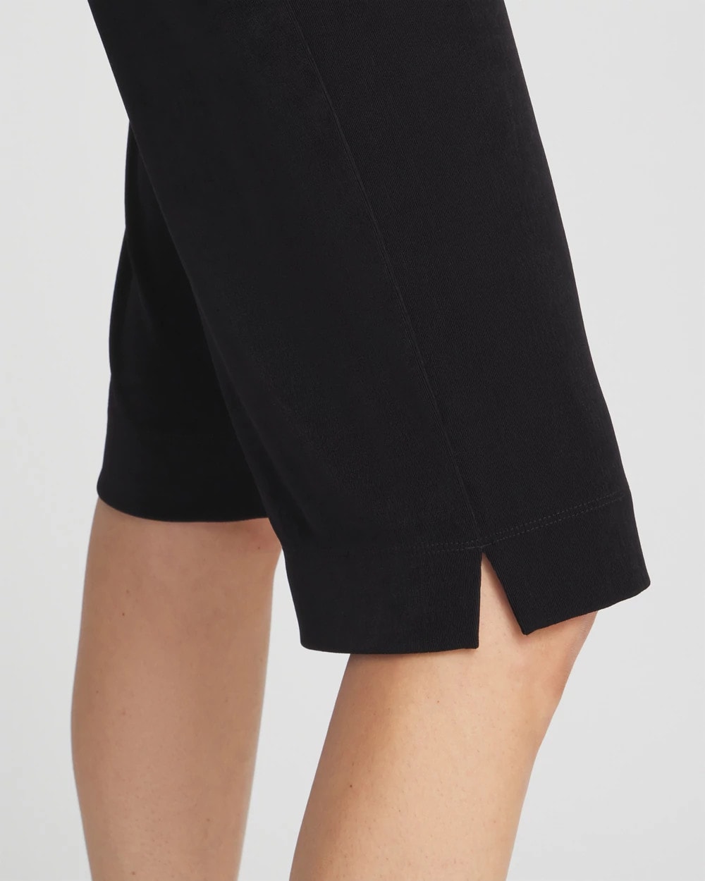 Chico's Travelers™ No Tummy Shorts TRAVELERS BLACK