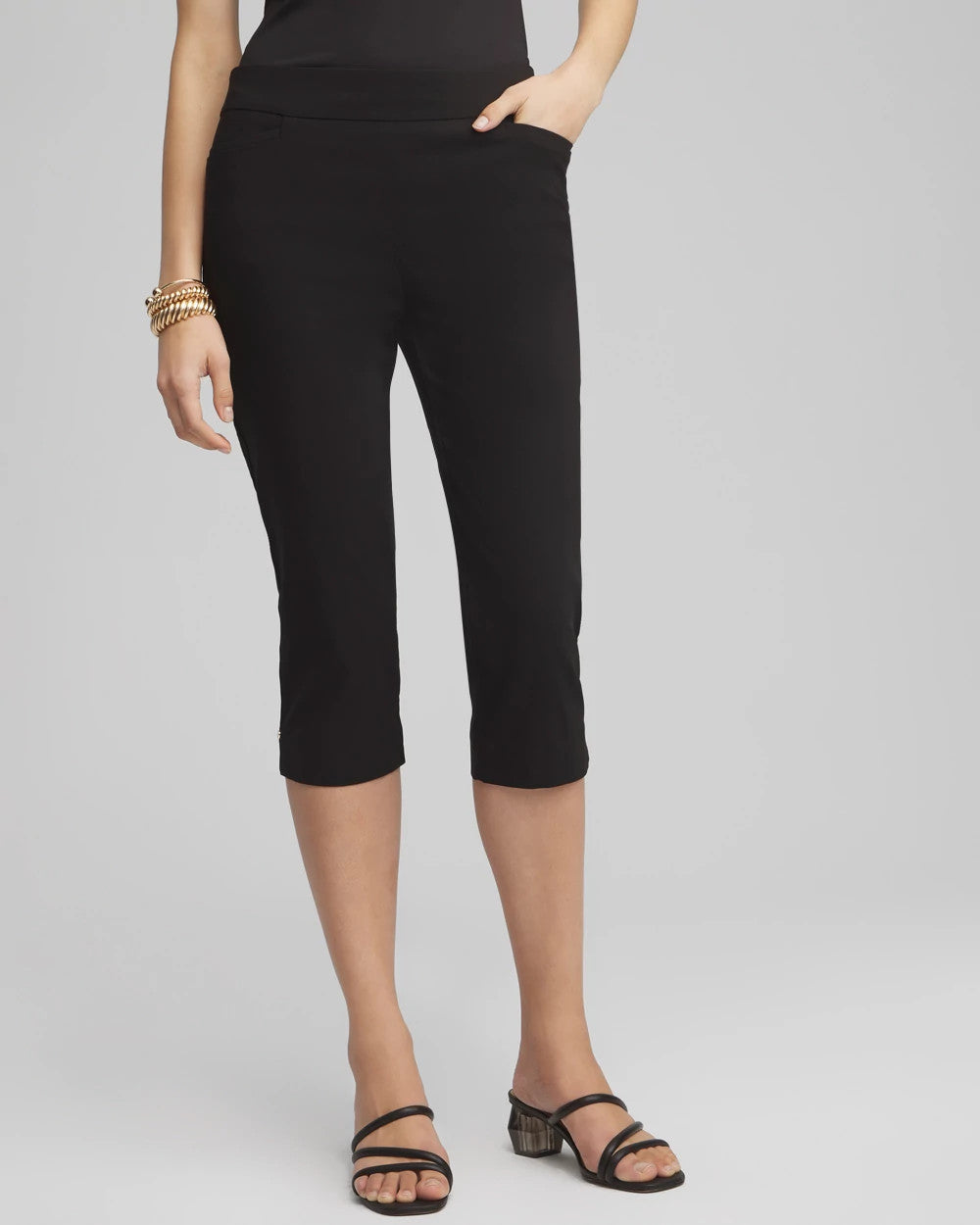 Chico's Brigitte™ Rivet Pull-On Capri Pants BLACK