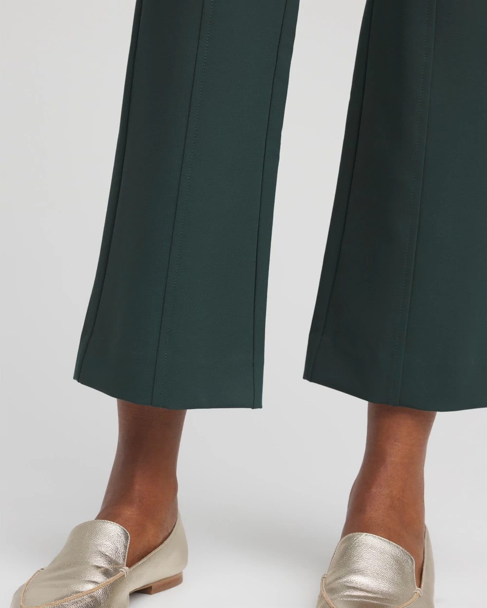 Chico's Lightweight Juliet Flared Ankle Pants DARKEST SPRUCE